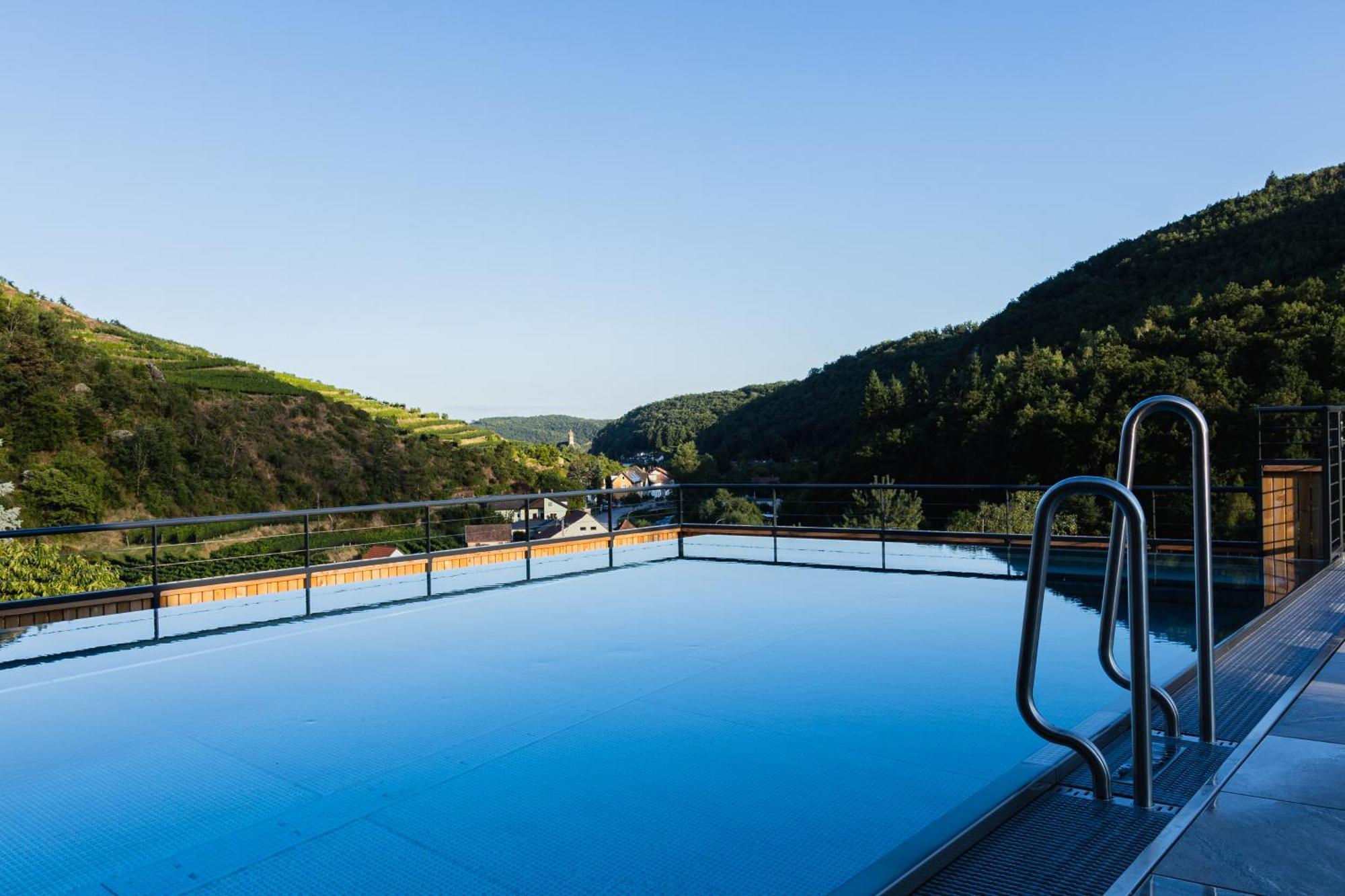 Senftenberg Weinhaus Nigl - Hotel, Restaurant Und Spa المظهر الخارجي الصورة