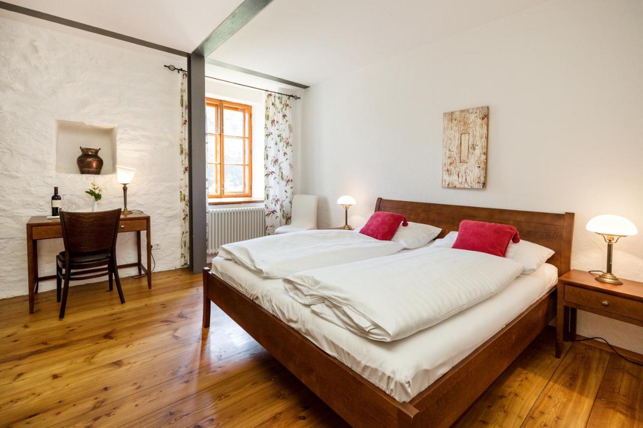 Senftenberg Weinhaus Nigl - Hotel, Restaurant Und Spa المظهر الخارجي الصورة