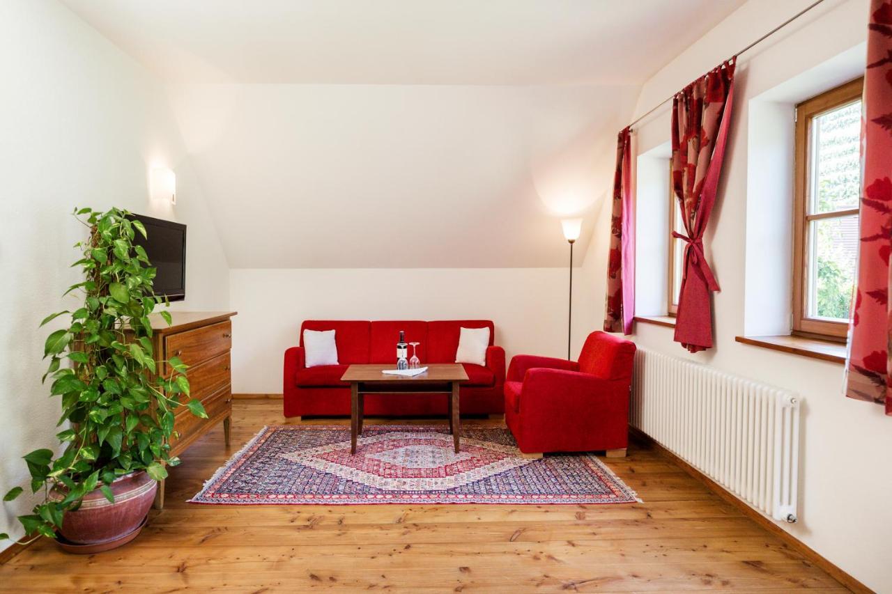 Senftenberg Weinhaus Nigl - Hotel, Restaurant Und Spa المظهر الخارجي الصورة